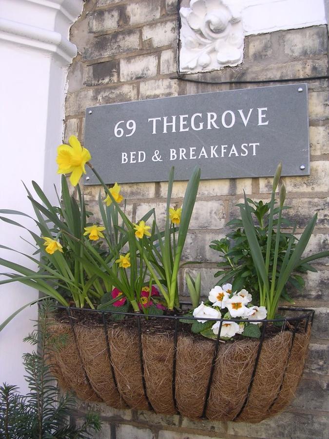 Bed and Breakfast 69Thegrove Лондон Екстер'єр фото